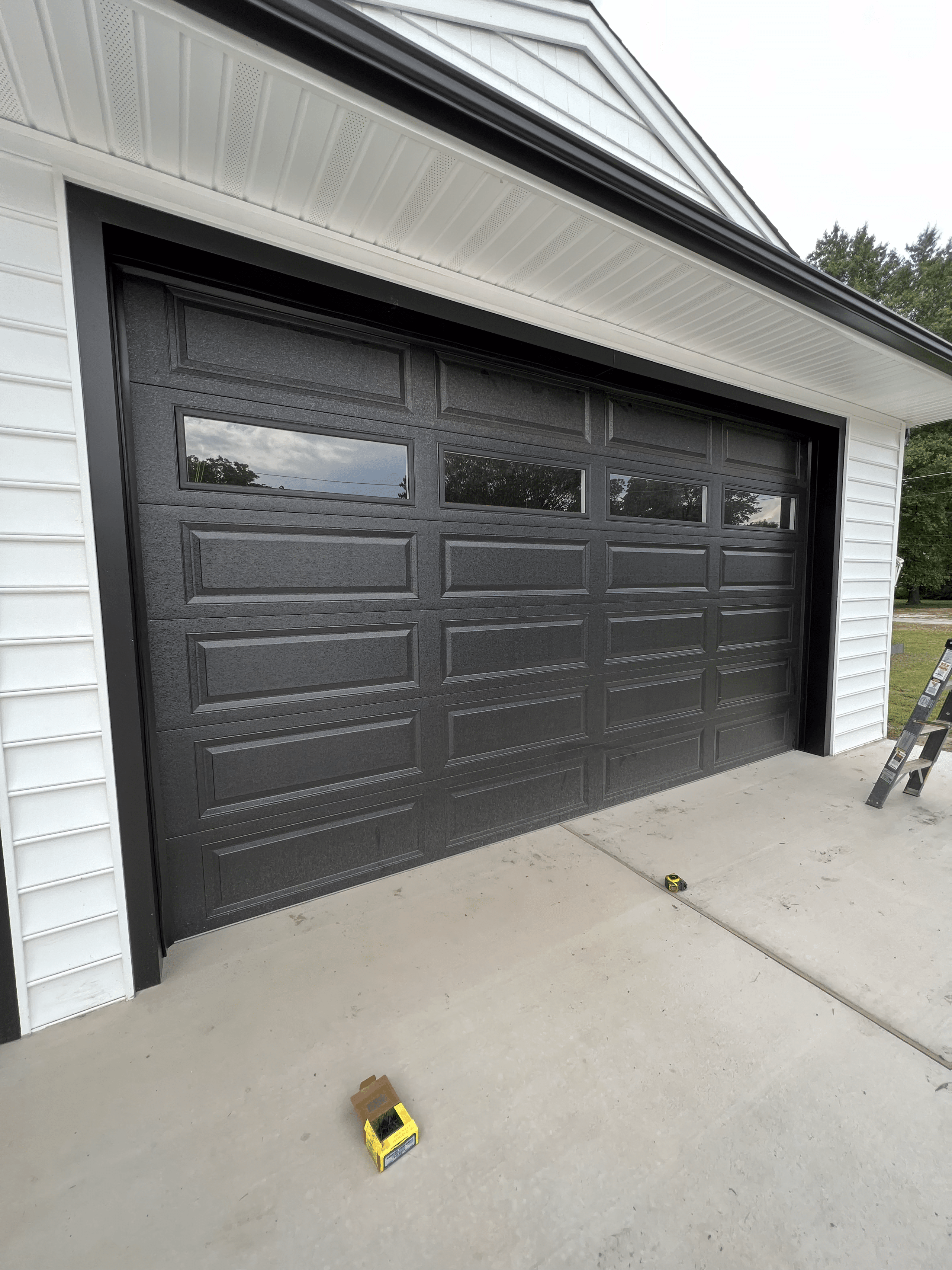 Wallen Garage Doors - New Residential Doors - 9